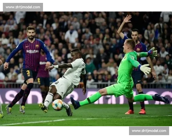 德比黄牌时刻：佩德里拽衣止损，维尼修斯的速度宣言